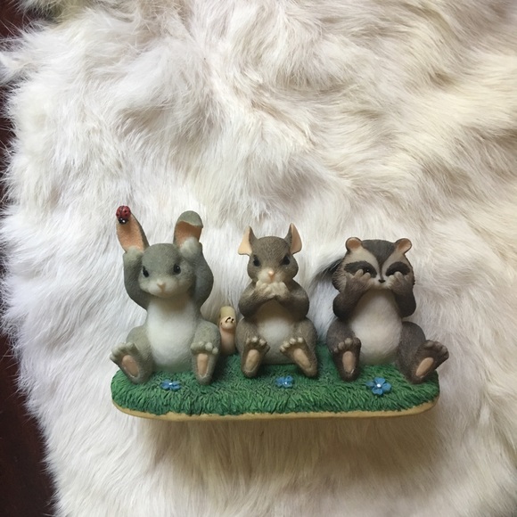 Home Basics Accessories - Woodsy animals see,hear,say no one evil figurine